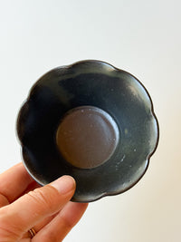 Yamanokuchi Kiln - "Rinka" Flower Mini Bowl