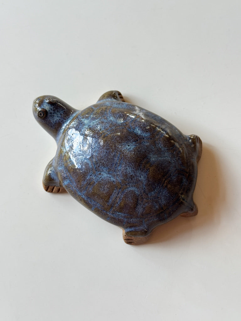 Nakadera kiln - Tortoise Paperweight