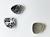 Yuko Shige Porcelain - Shell-Shaped Mini Plate