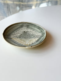 Issaki kiln -  Straw White Ash Glaze Plate