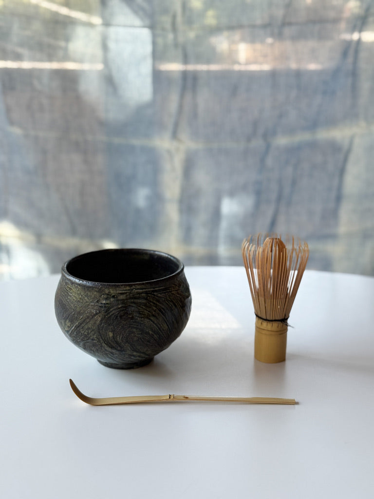 Issaki kiln -  "Naderu" Matcha Bowl