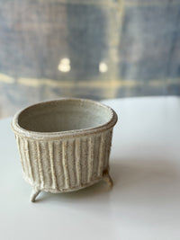 Yamanokuchi Kiln - Ovel Folwer Vase with Legs
