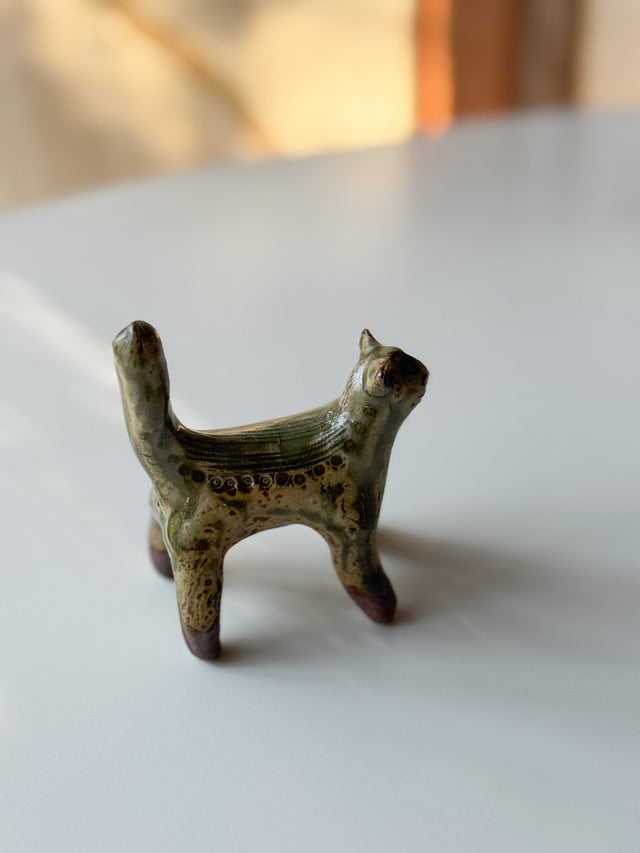 Nakadera kiln - Cat Ceramic Figurine