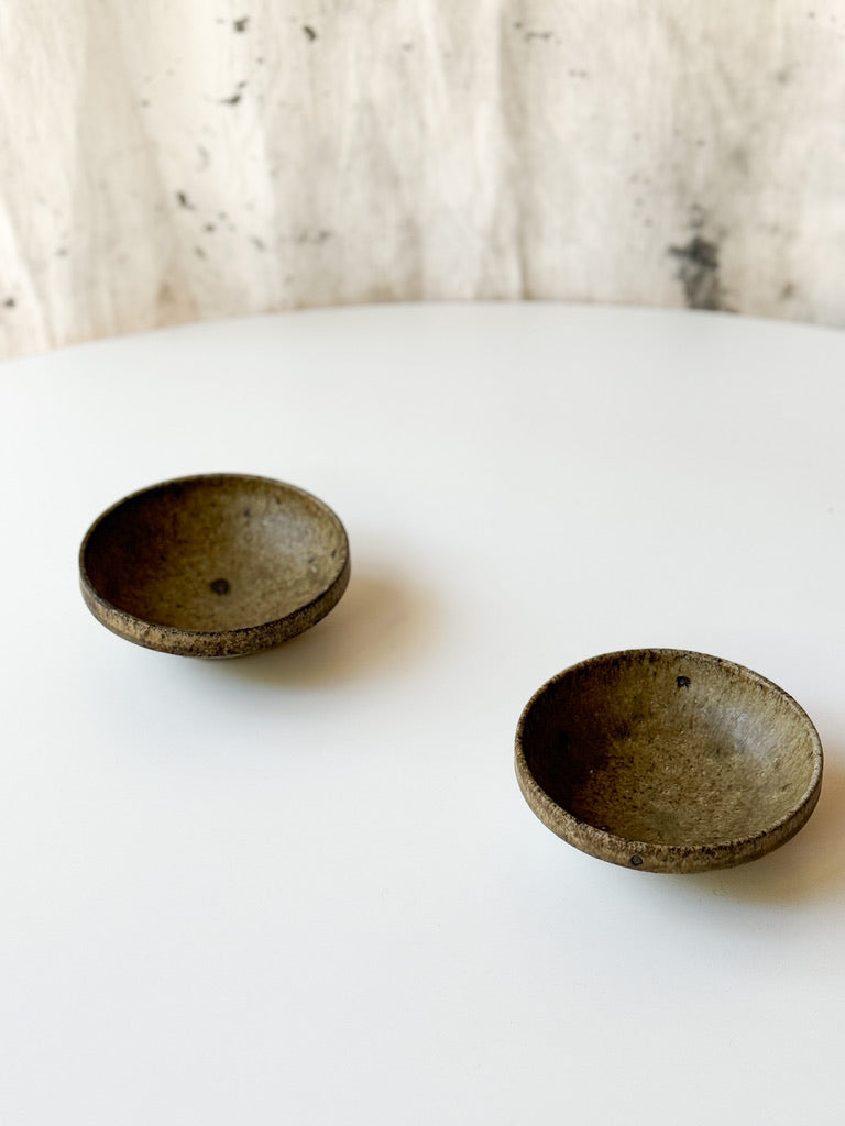 Moriyama Kiln - "Kobachi" small shallow bowl, Tan