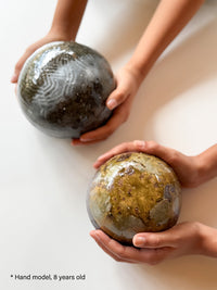 Mugihiko Kitagawa - Vegetable Dyed Round Jar, Planet