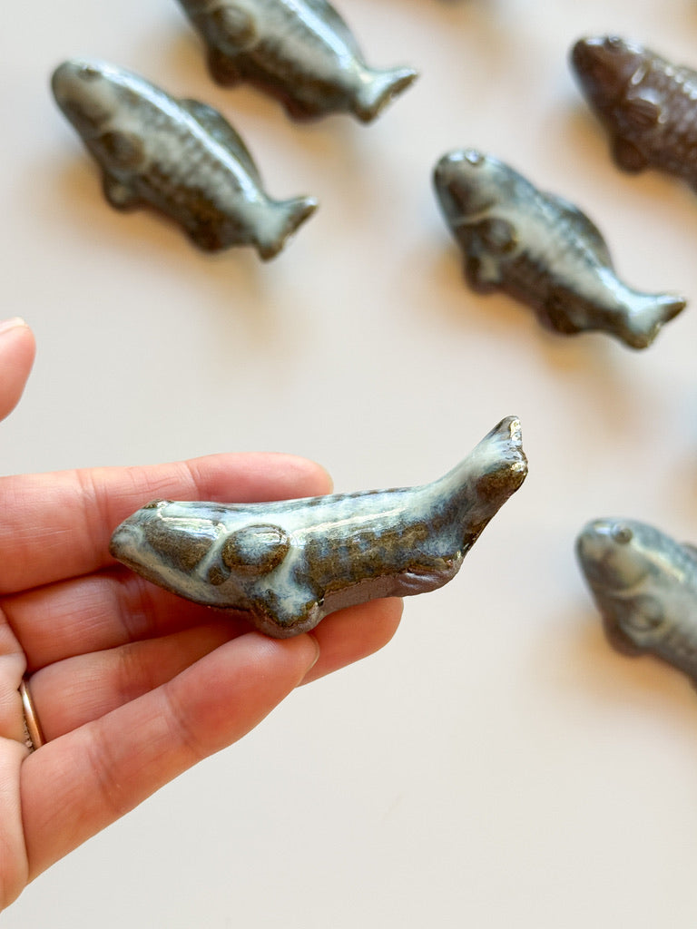 Nakadera kiln - Fish utensil rest, B