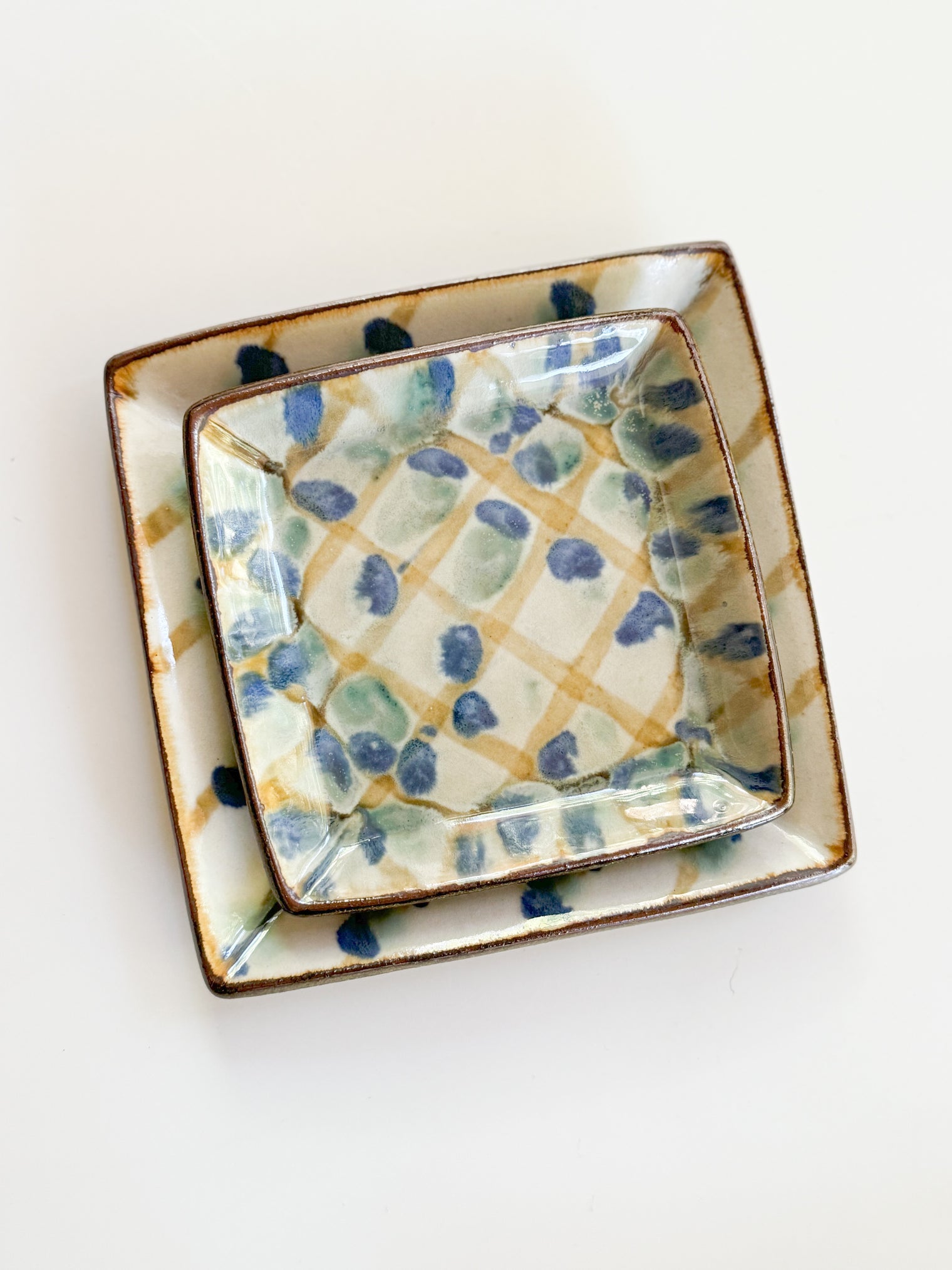 Chihiro Kiln, square plate, Yoka Good Things