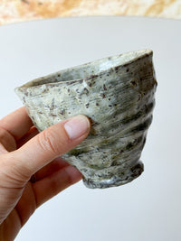 Yamanokuchi Kiln - "Kawaura" tea cup