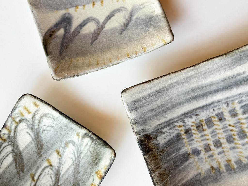 Issaki kiln -  Square Plate Set