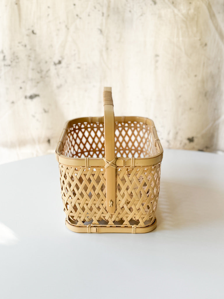 Bamboo Basket by Youn Minyoung - "Sukkiri Kaban", Medium