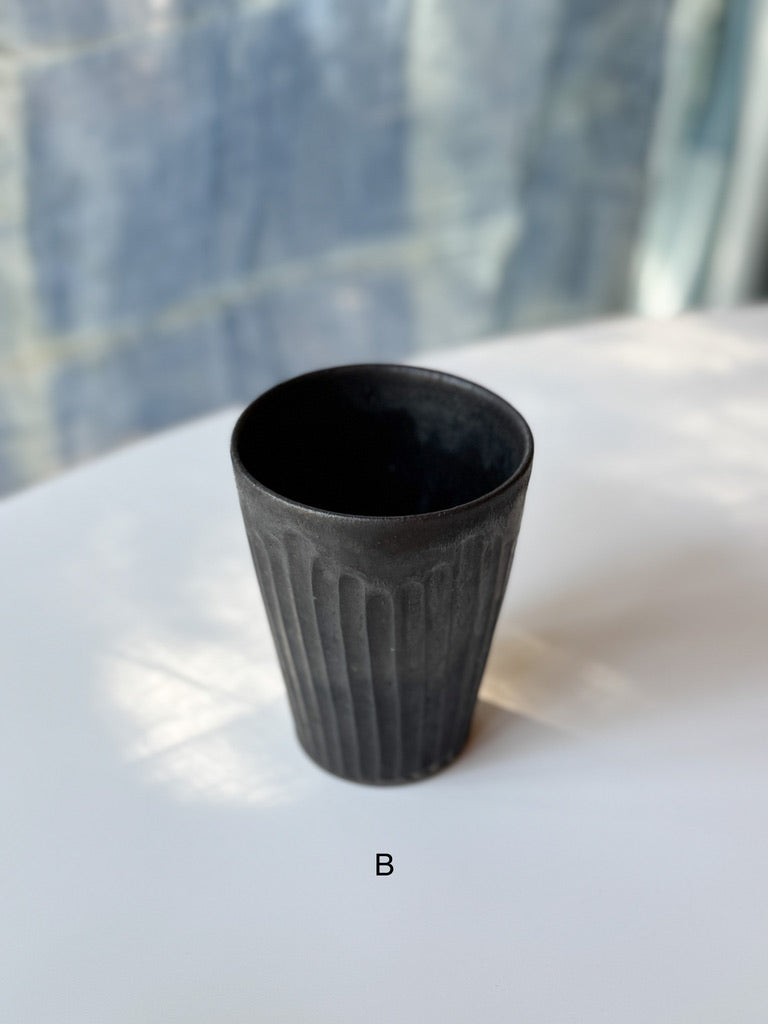 Issaki kiln -  Black Tumbler