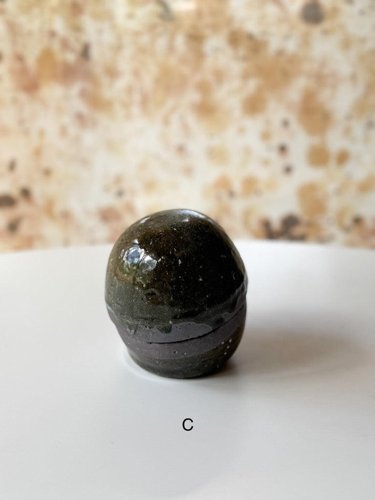 Mugihiko Kitagawa - Vegetable Dyed Round Jar, Planet