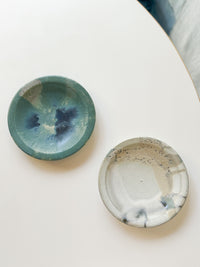 Ayoo Pottery by Naoki Kanazawa - Plate, "Seashell and the sea"