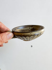 Yamanokuchi Kiln -  Tiny tasting cup, "Oajimi"