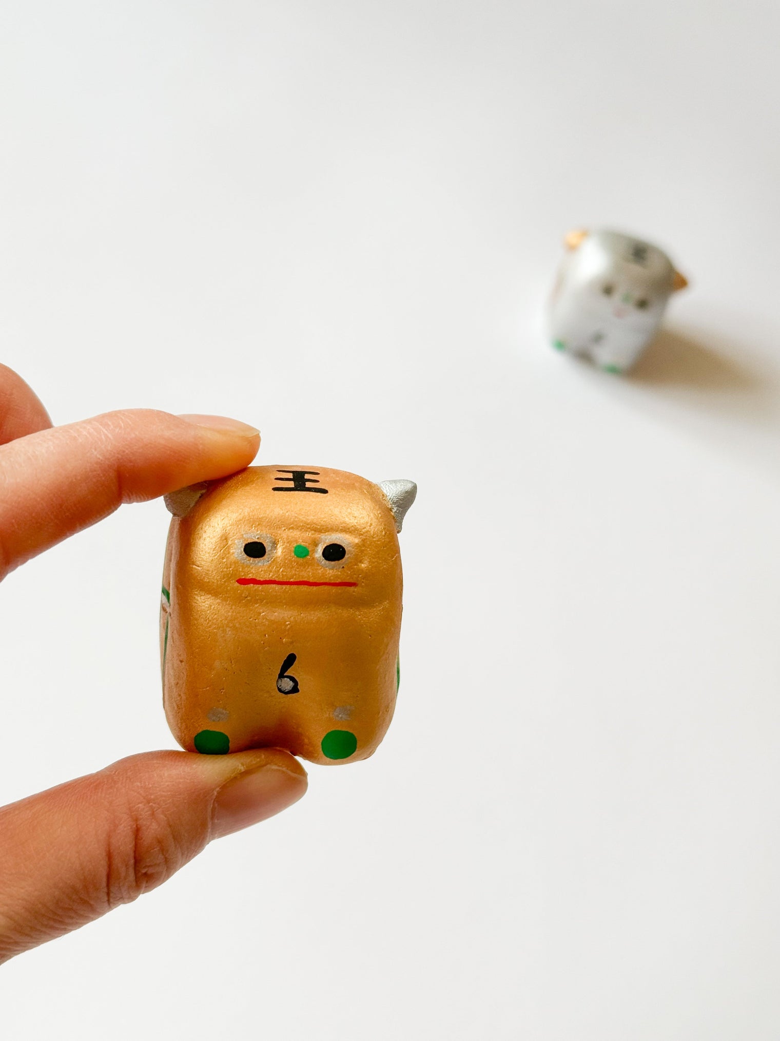 Clay doll - Gold & Silver "Shishi" guardian lion set
