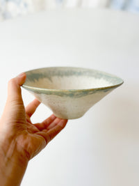 Ayoo Pottery by Naoki Kanazawa - Oval bowl, "Still sleepy"