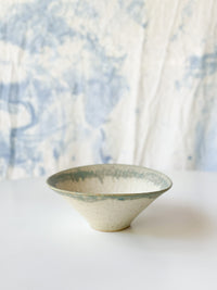 Ayoo Pottery by Naoki Kanazawa - Oval bowl, "Still sleepy"