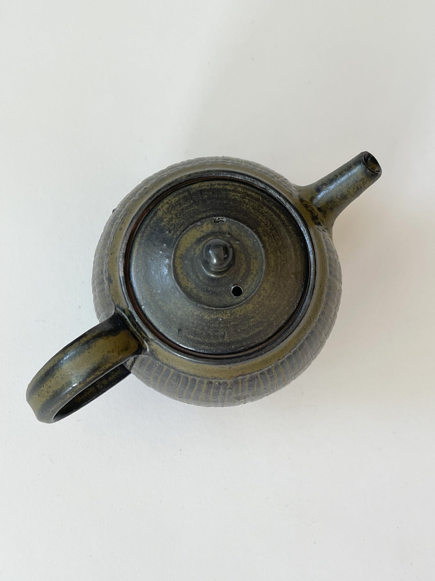 Yamanokuchi Kiln-  Tea pot, Dark