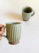 Load image into Gallery viewer, Nakadera kiln - Tall Mug Cup
