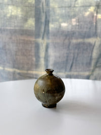 Yamanokuchi Kiln - Round bud vase