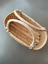 Load image into Gallery viewer, Yasuo Fukusaki - Bamboo basket, Yellow

