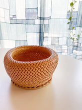Load image into Gallery viewer, Yasuo Fukusaki - Bamboo basket, Deep
