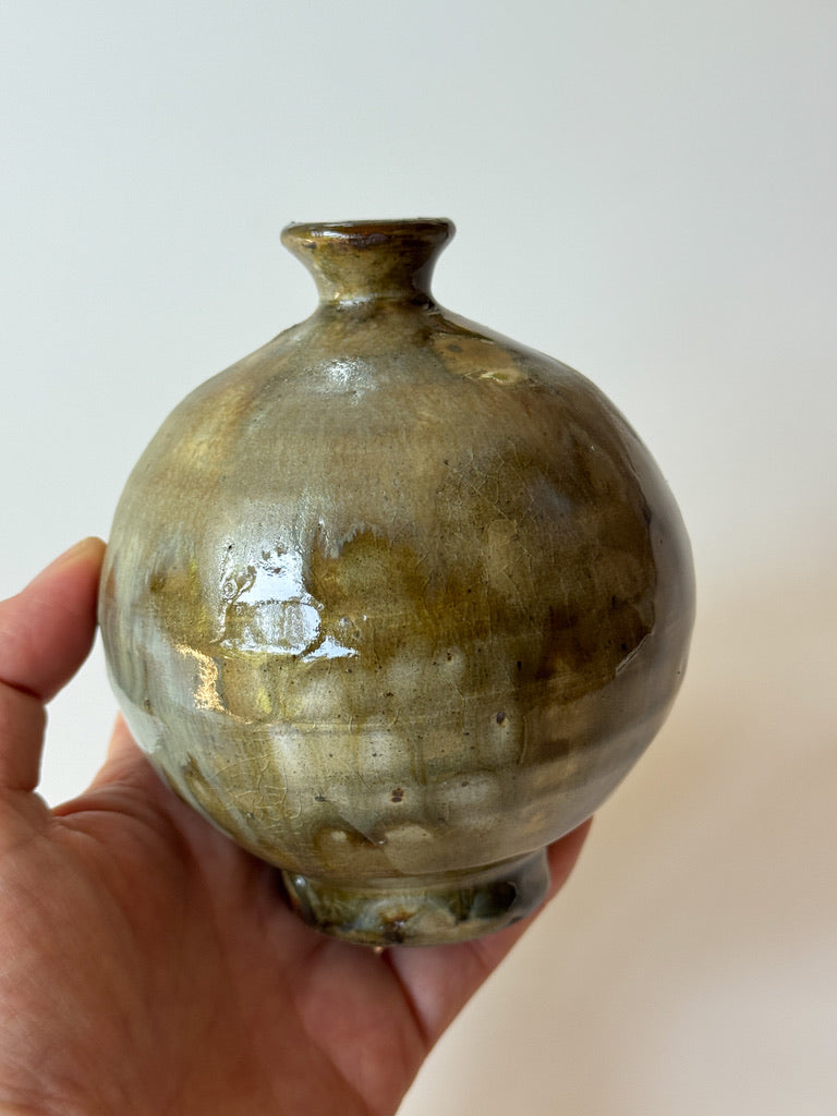 Yamanokuchi Kiln - Round bud vase