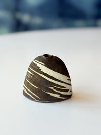 Issaki kiln - Mini bud vase, Brown