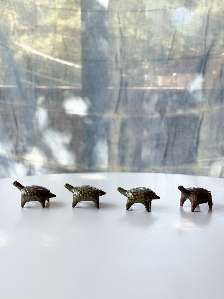 Nakadera kiln - Tortoise Ceramic Figurine