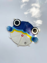 Load image into Gallery viewer, Magoji Kite - Blowfish
