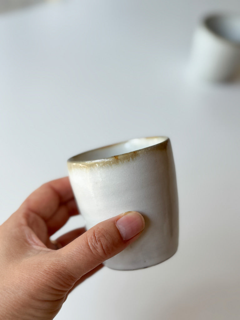 Yamanokuchi Kiln - Small round cup, Moonlight (White)