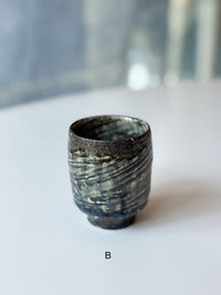 Issaki kiln -  "Naderu" Yunomi cup
