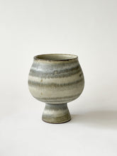 Load image into Gallery viewer, Issaki kiln -  Goblet
