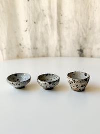 Moriyama Kiln -  "Teno" sake cup, 1