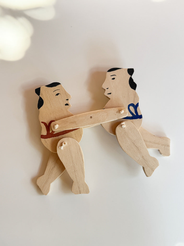 Tetsuji Kuwahara - Ita-zumo (Board Sumo) toy