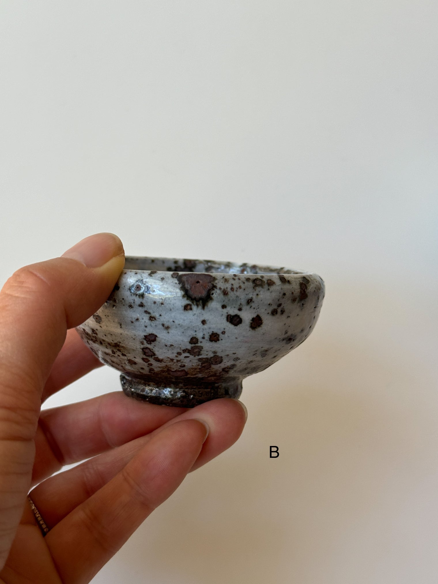 Moriyama Kiln -  "Teno" sake cup, 1