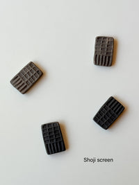 Clay doll - "Menko" Clay Chopsticks Rest