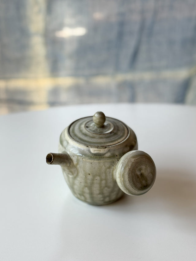 Yamanokuchi Kiln-  Smally Kyusu Tea Pot, Haiyu
