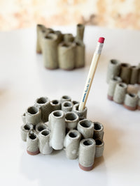Mugihiko Kitagawa - "Hanasashi" Flower/Pen Stand