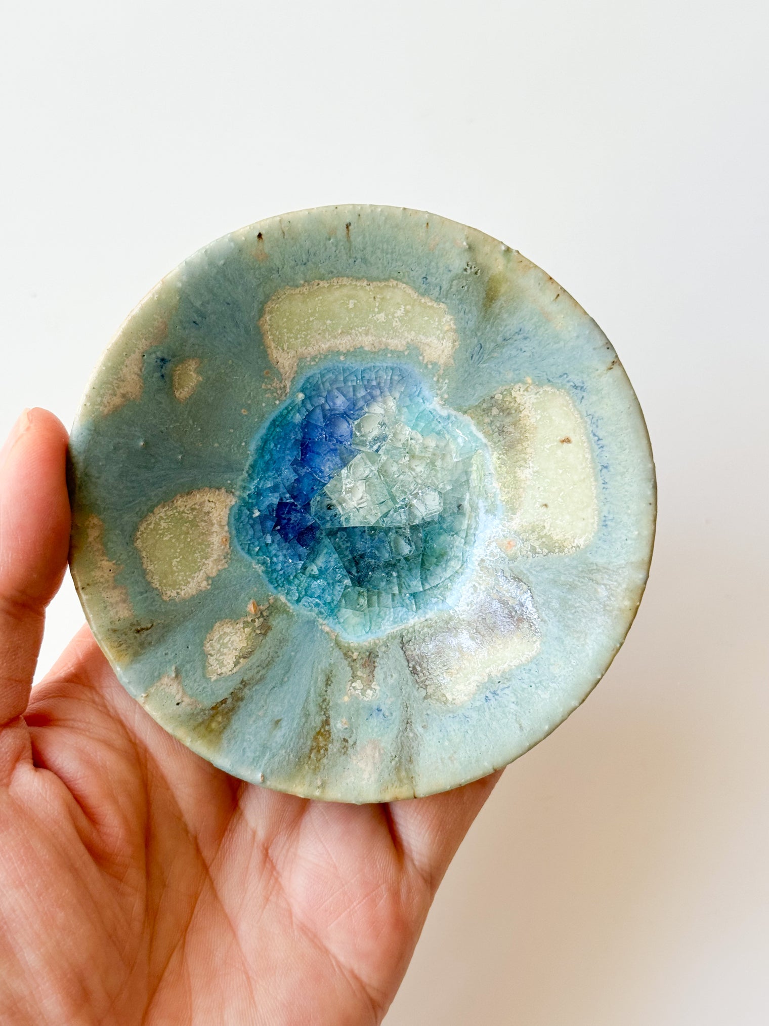 Ayoo Pottery by Naoki Kanazawa -  Small bowl, "Lake on the planet"