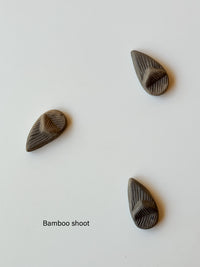 Clay doll - "Menko" Clay Chopsticks Rest