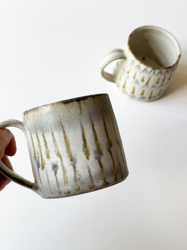 Issaki kiln -  Mug Cup, Hanabi, Short