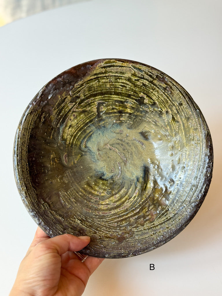 Issaki kiln -  "Naderu" Plate