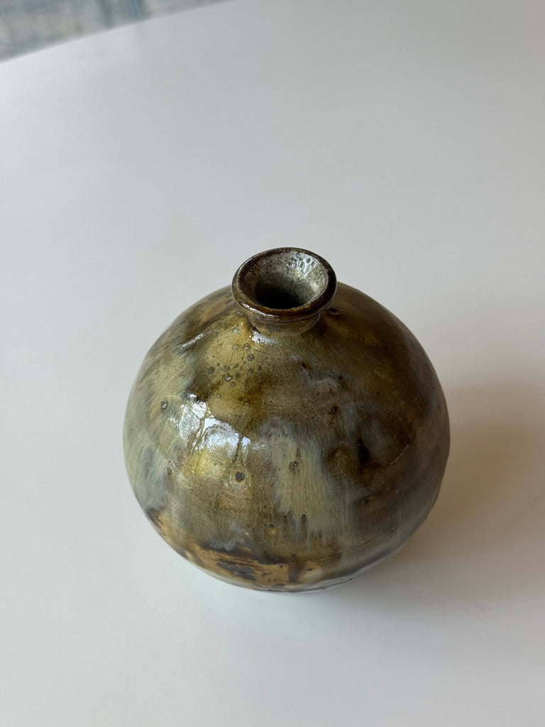 Yamanokuchi Kiln - Round bud vase