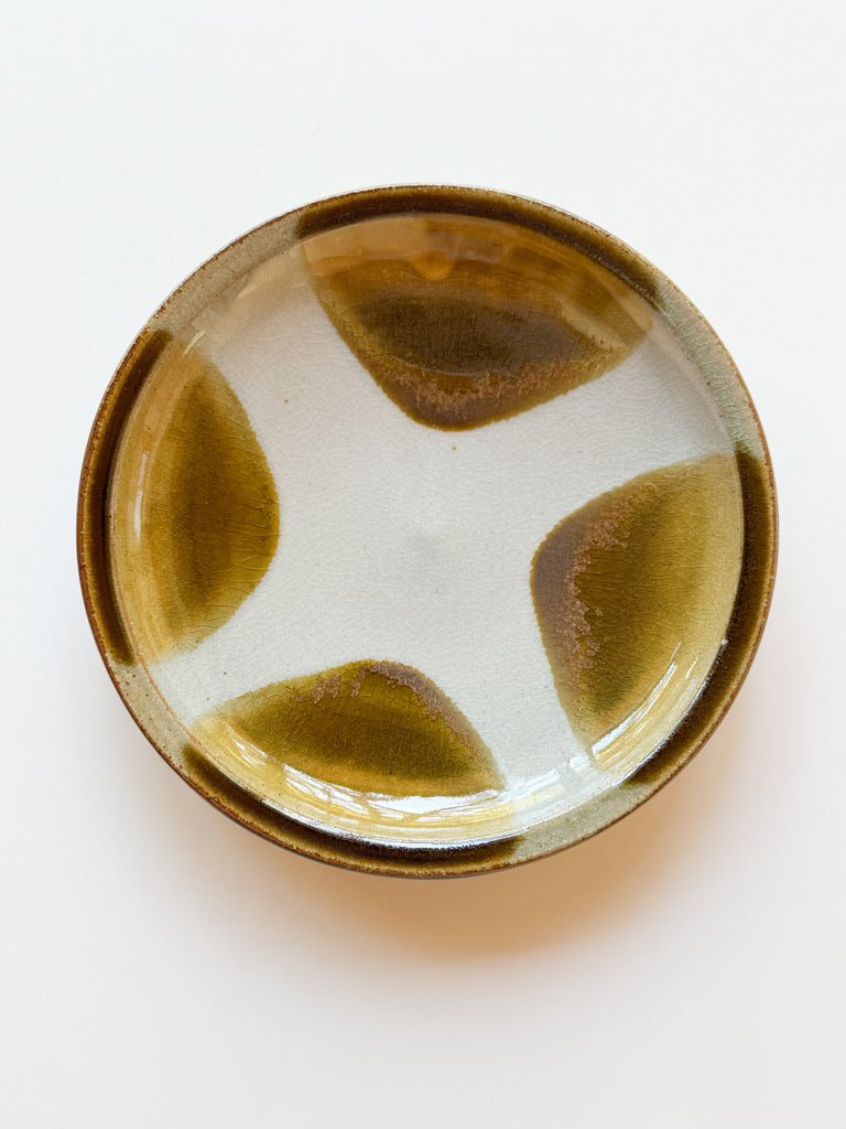 Kajiya Kiln - Plate, Makugake, Amber