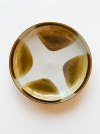 Kajiya Kiln - Plate, Makugake, Amber