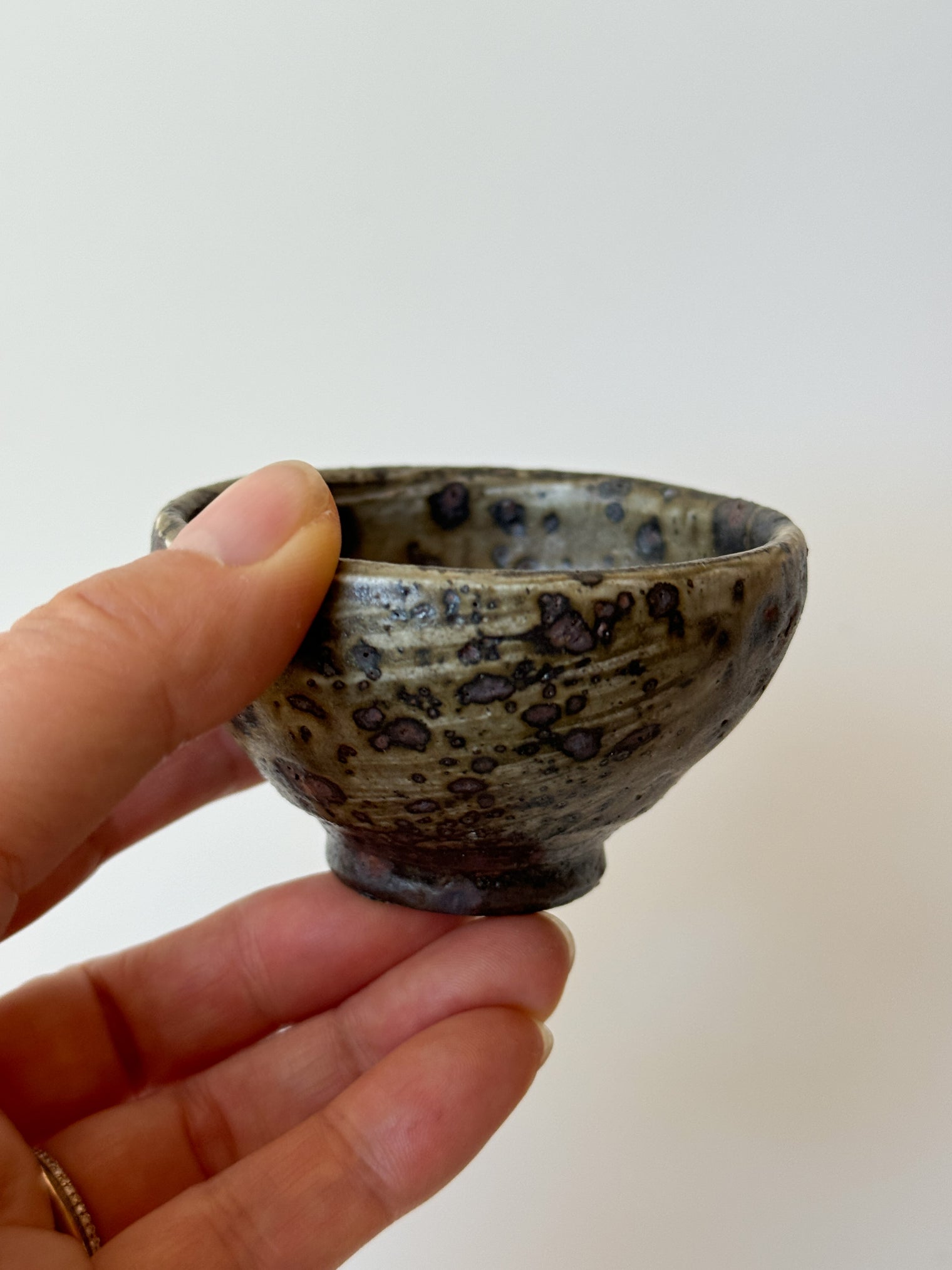 Moriyama Kiln -  "Teno" sake cup, 4