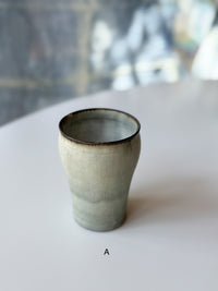 Issaki kiln -  Tumbler with Light Glaze