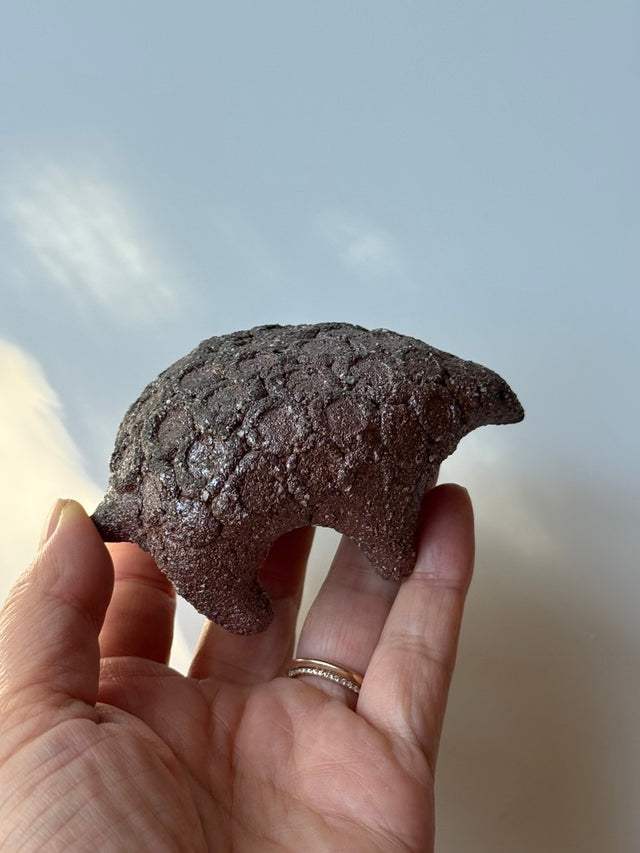 Nakadera kiln - Small Creature Figurine, Tortoise