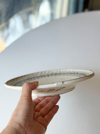 Issaki kiln -  Straw White Ash Glaze Plate, CAT!